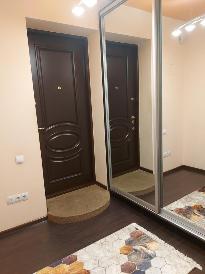 Central Point Apartment Lviv Dış mekan fotoğraf